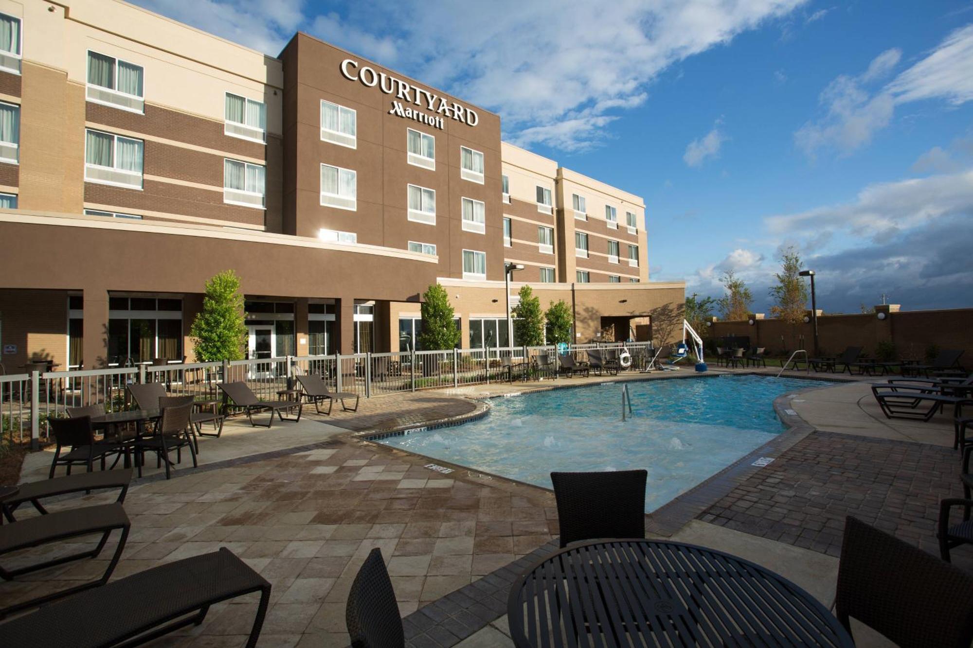 Courtyard By Marriott Starkville Msu At The Mill Conference Center Extérieur photo