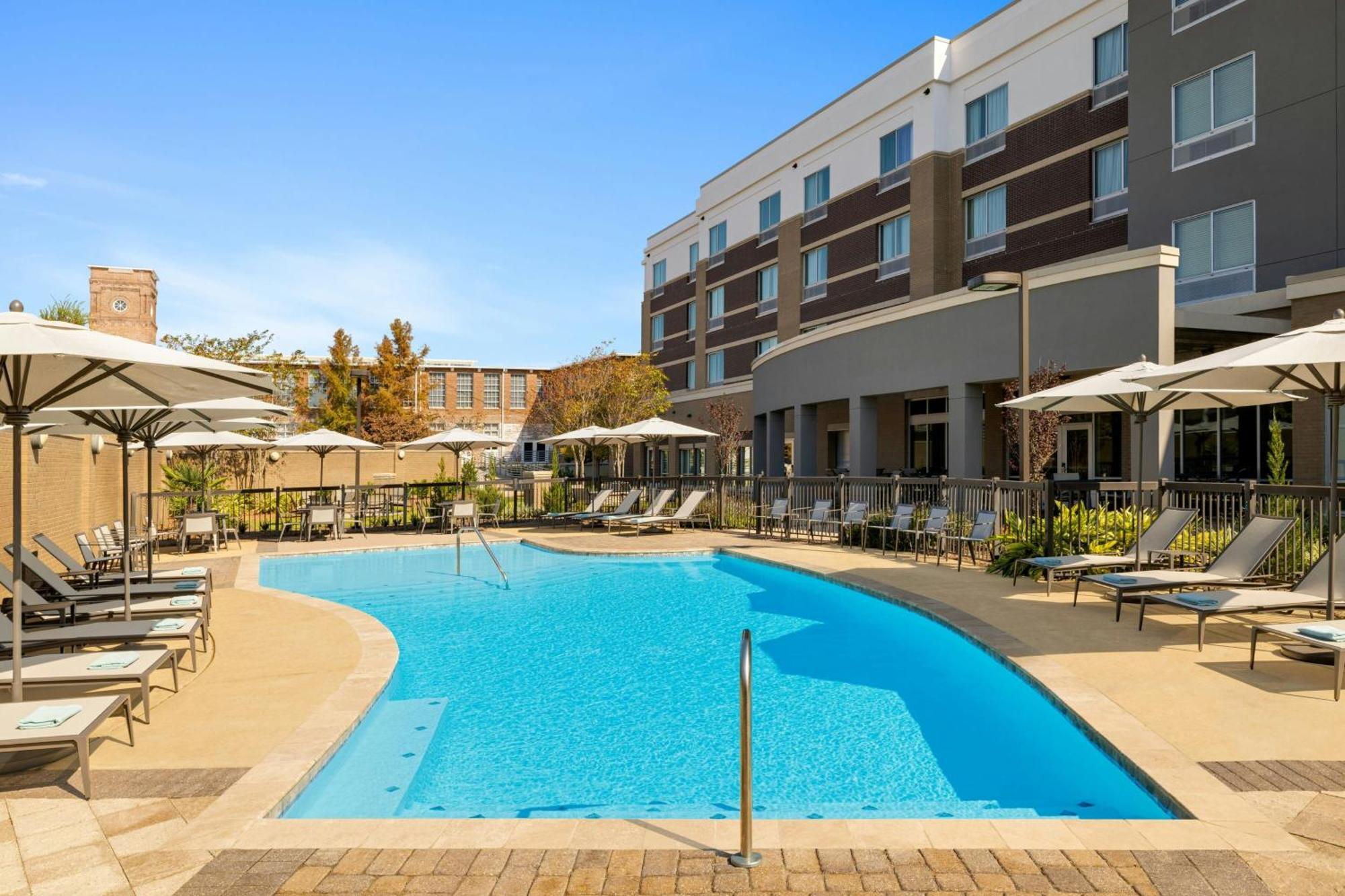 Courtyard By Marriott Starkville Msu At The Mill Conference Center Extérieur photo
