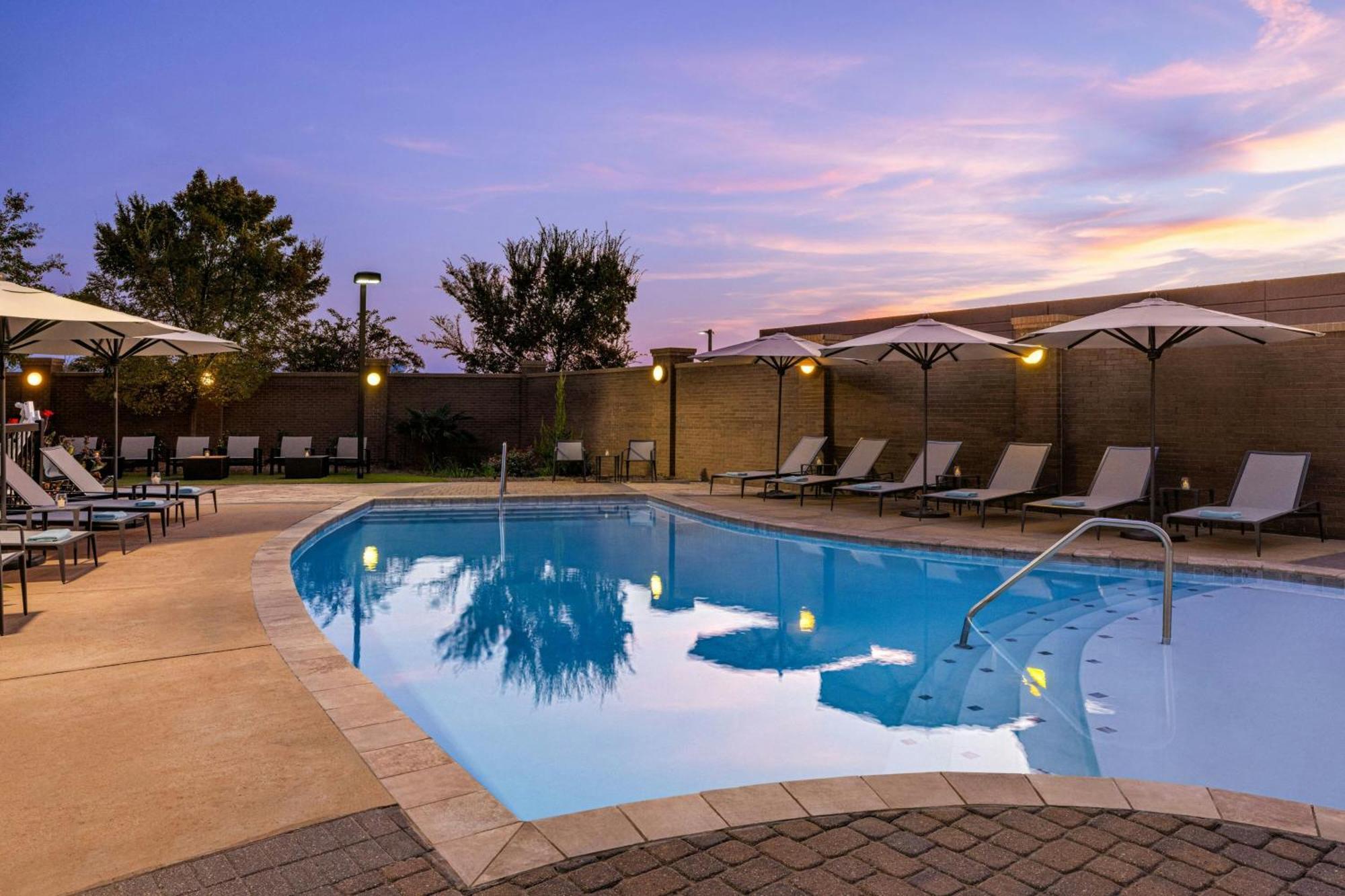 Courtyard By Marriott Starkville Msu At The Mill Conference Center Extérieur photo