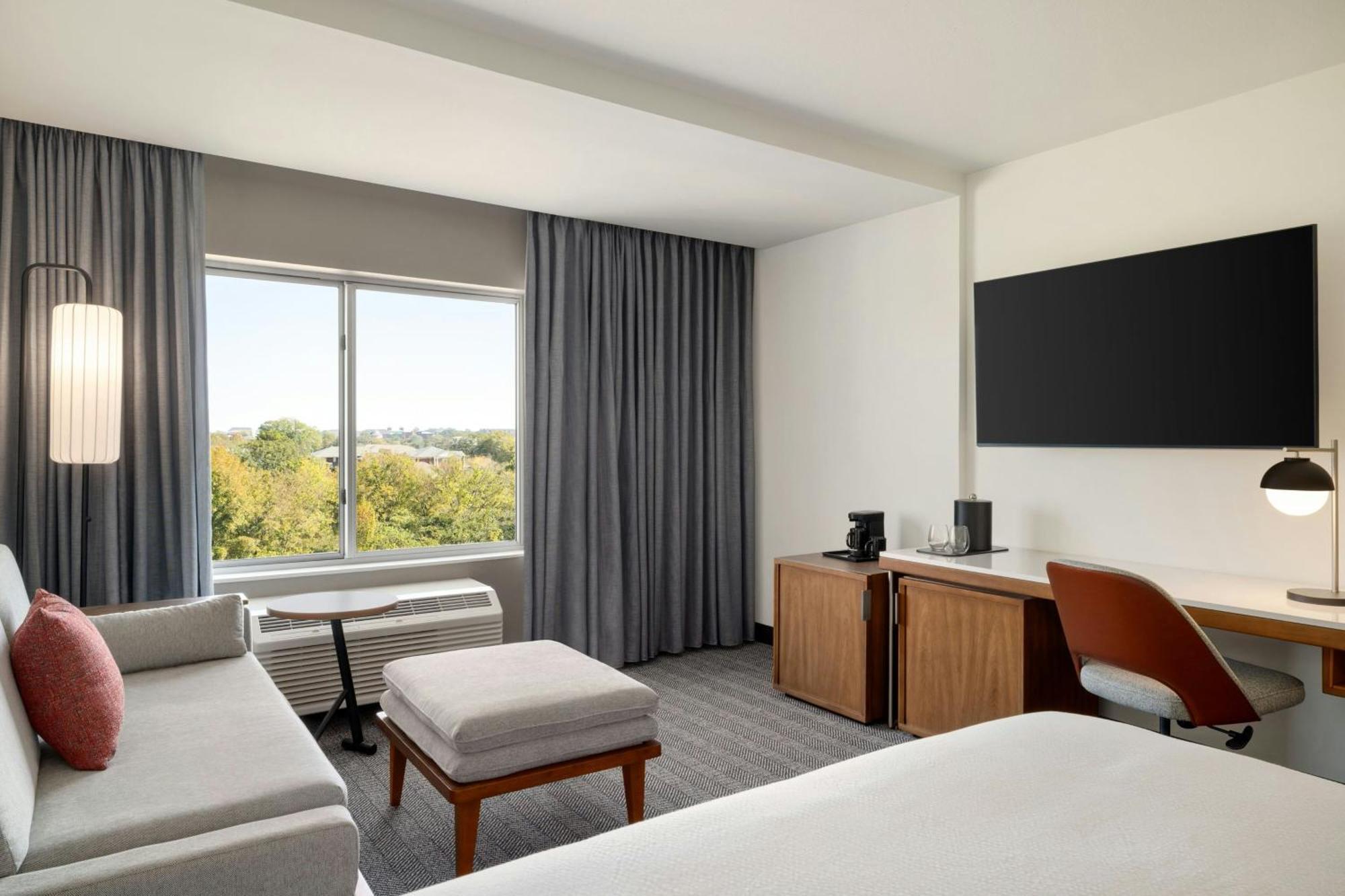 Courtyard By Marriott Starkville Msu At The Mill Conference Center Extérieur photo
